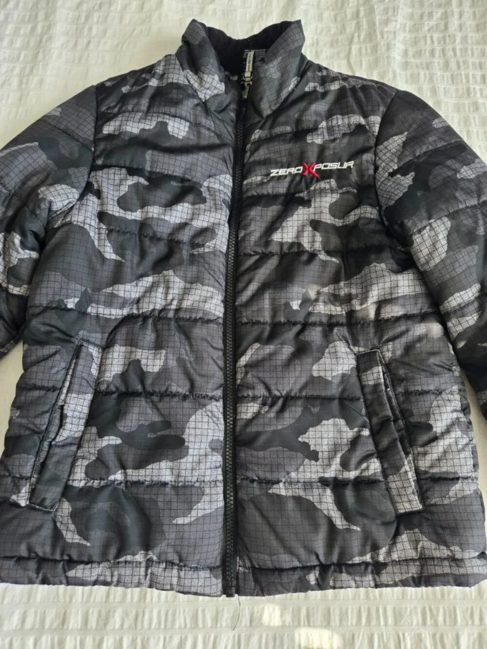 ZeroXposur Kids Puffer Jacket Gray Black Camo Warm Winter Coat Size M 10-12